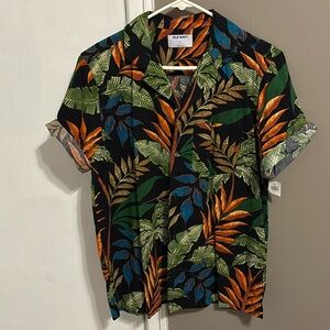 NWT Hawaiian shirt 🌺